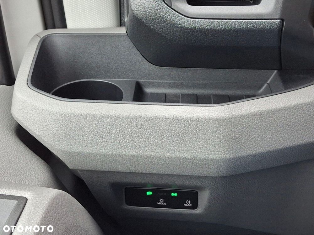 Volkswagen Crafter - 18