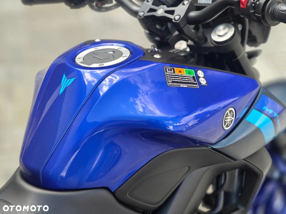 Yamaha MT - 19