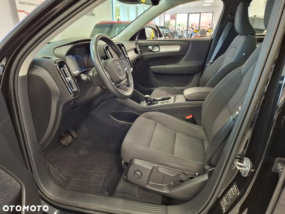 Volvo XC 40 T3 - 6