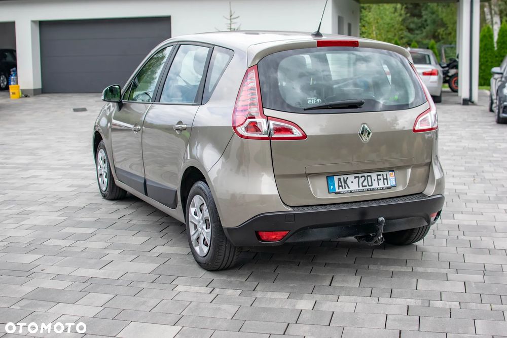 Renault Scenic - 19