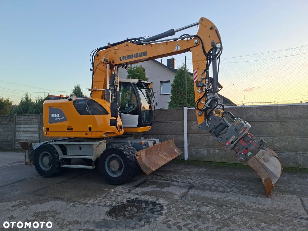 Liebherr A 914 compact Rototilt - 11