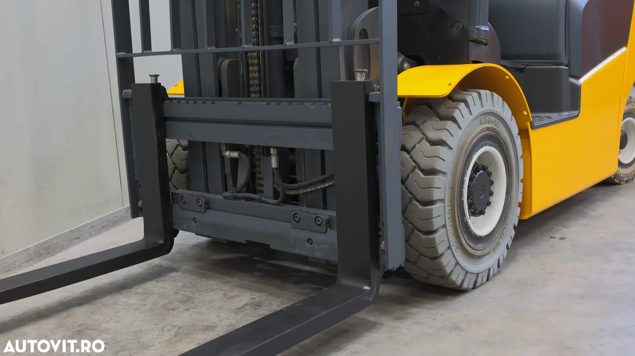 Jungheinrich TFG 320 - 10
