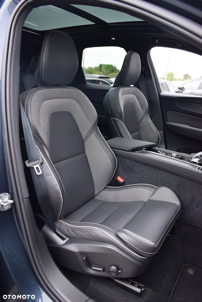 Volvo XC 60 - 21