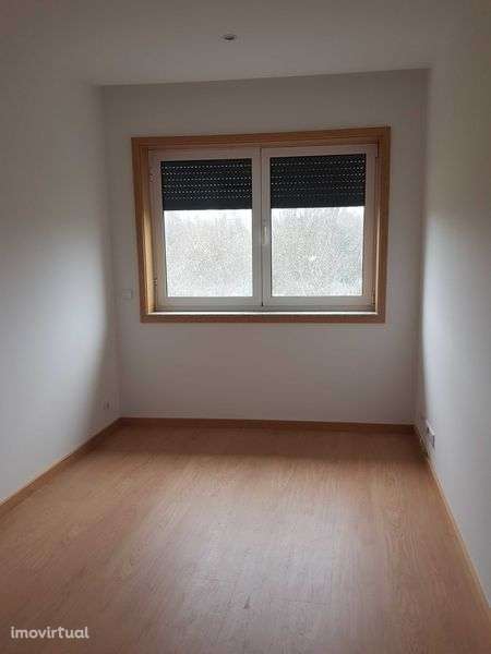 Apartamento T1k - Rua do Senhor - Senhora da Hora - Grande imagem: 3/7