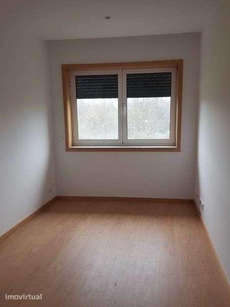Apartamento T1k - Rua do Senhor - Senhora da Hora - Grande imagem: 3/7