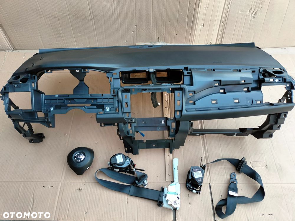 NISSAN LEAF II ZE1 2019 KONSOLA DESKA 2X AIRBAG PASY ORYGINAŁ - 2