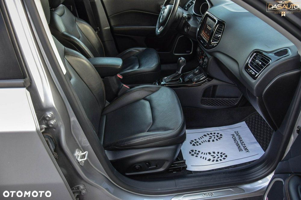 Jeep Compass 1.4 TMair Limited 4WD S&S - 33