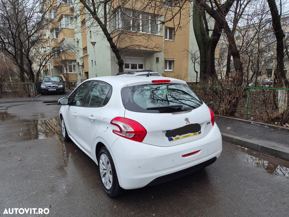 Peugeot 208 1.4 HDi FAP Active - 4