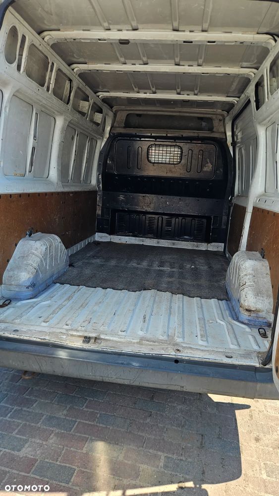 Ford Transit - 3