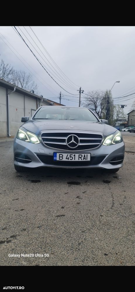 Mercedes-Benz E 220 BlueTEC 4MATIC 7G-TRONIC Avantgarde - 13