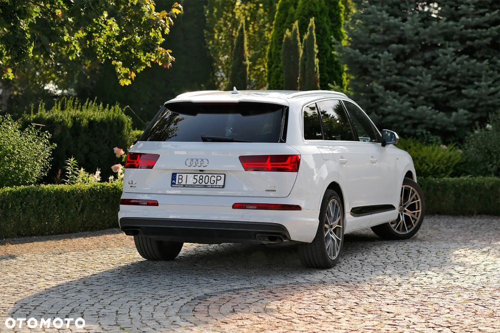 Audi Q7 3.0 TDI Quattro Tiptronic - 26