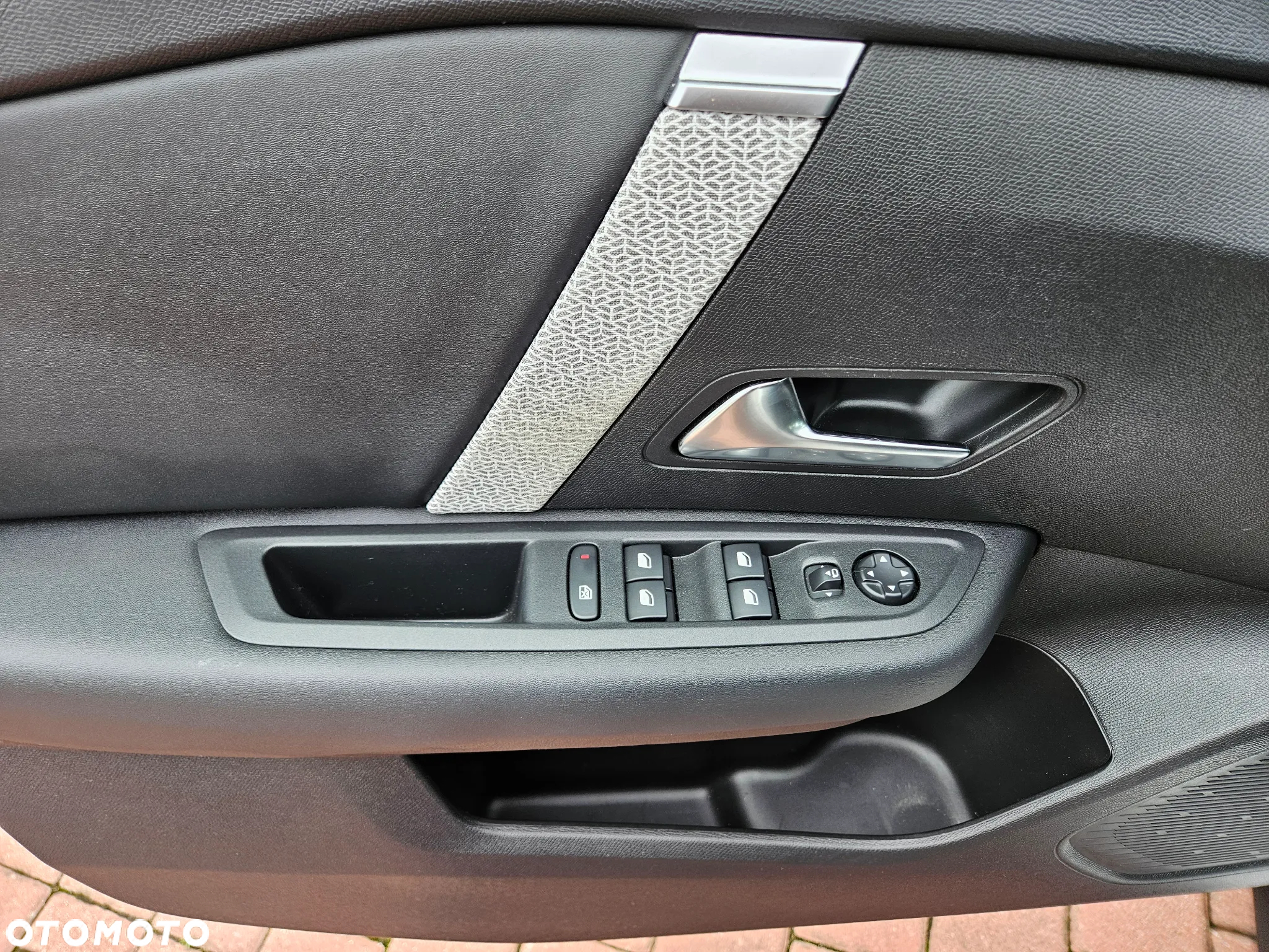 Citroën C4 1.2 PureTech Max S&S EAT8 - 24