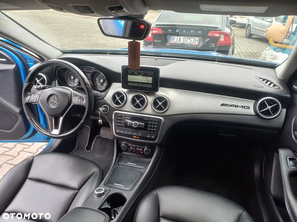 Mercedes-Benz GLA 250 4Matic 7G-DCT Edition 1 - 12