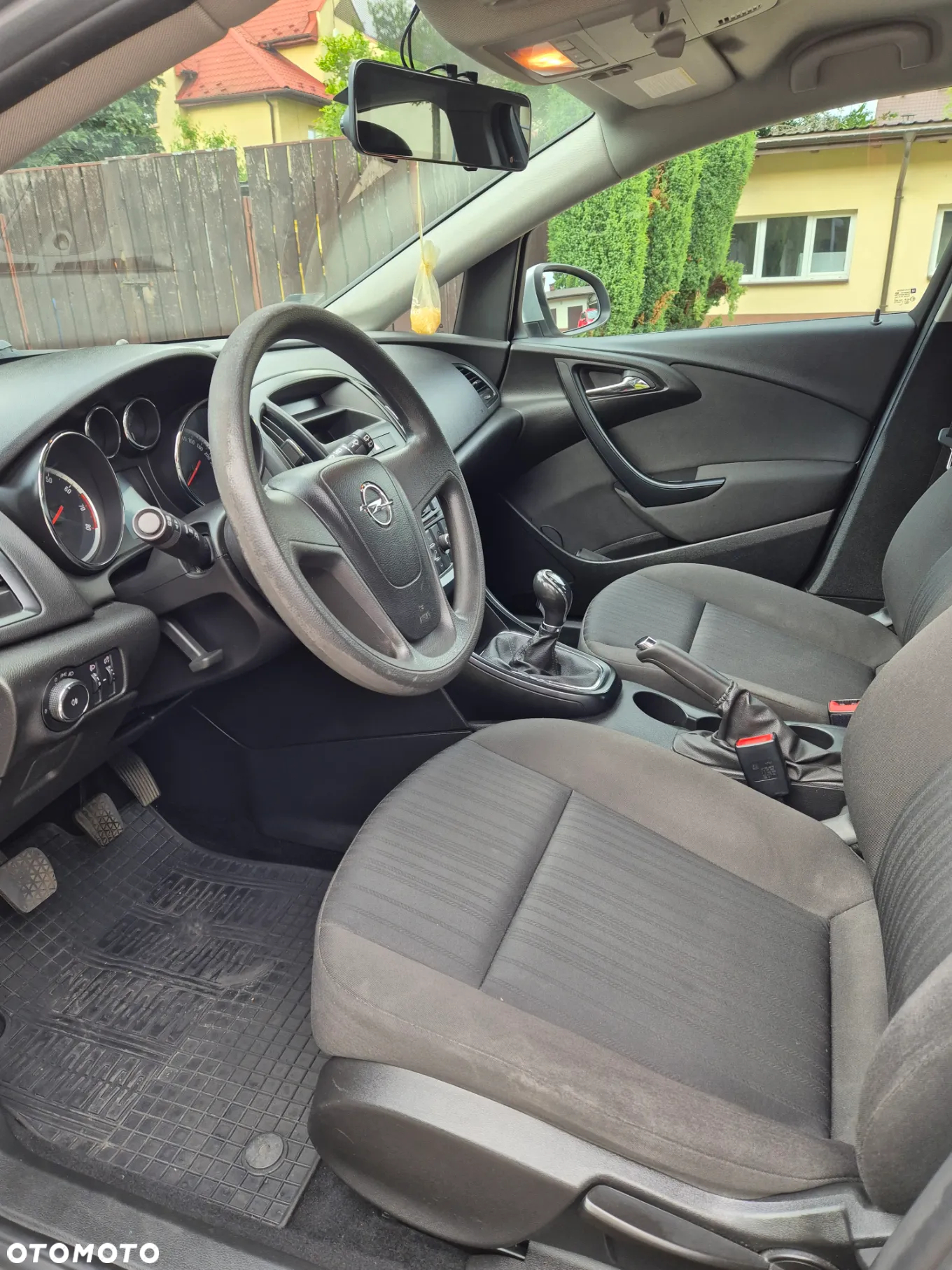 Opel Astra IV 1.6 Essentia - 9