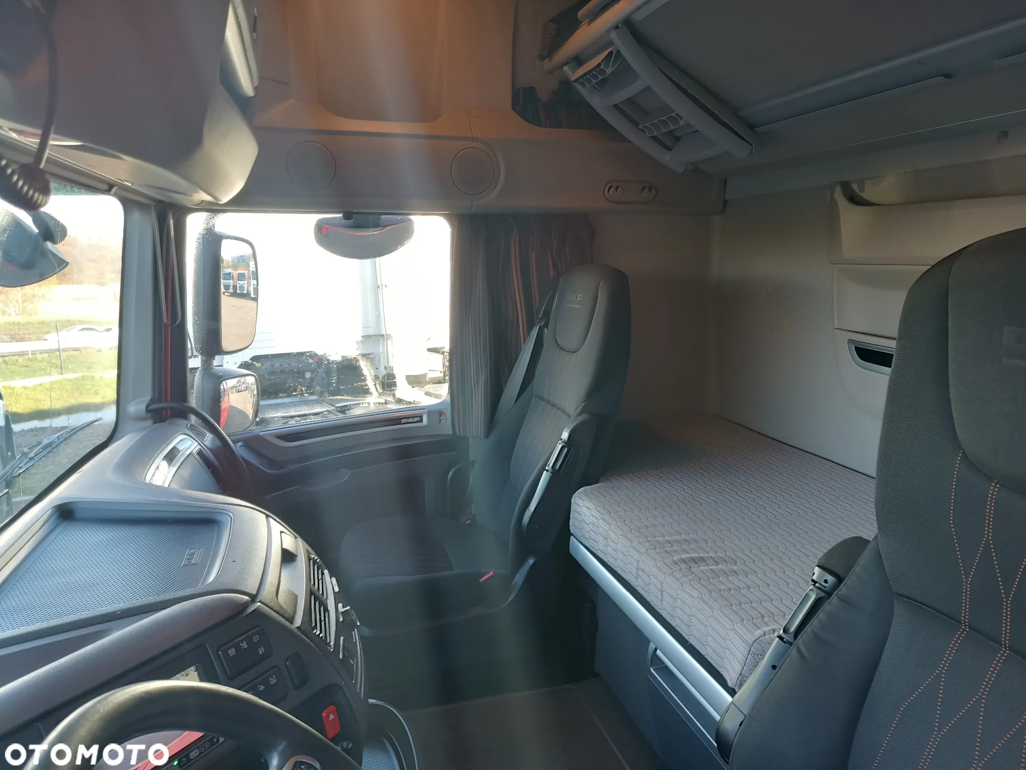 DAF XF 480 FT LOW-DECK Regulowane Siodło - 14
