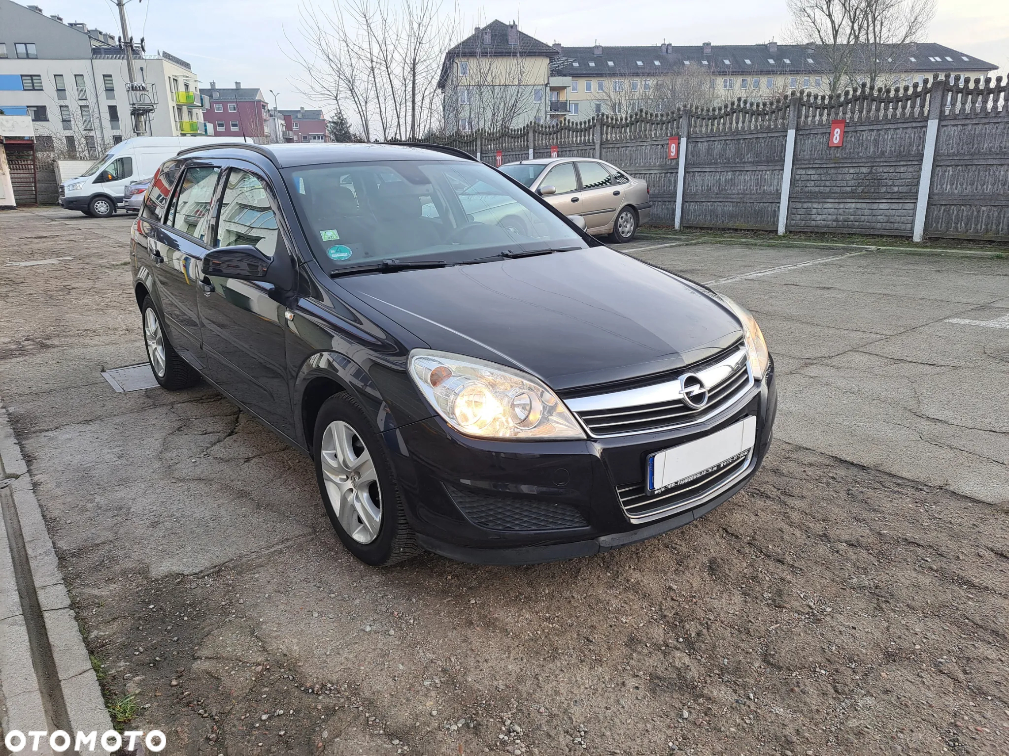 Opel Astra 1.6 Caravan NAVI - 16