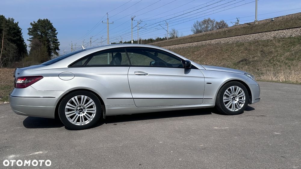 Mercedes-Benz Klasa E - 6