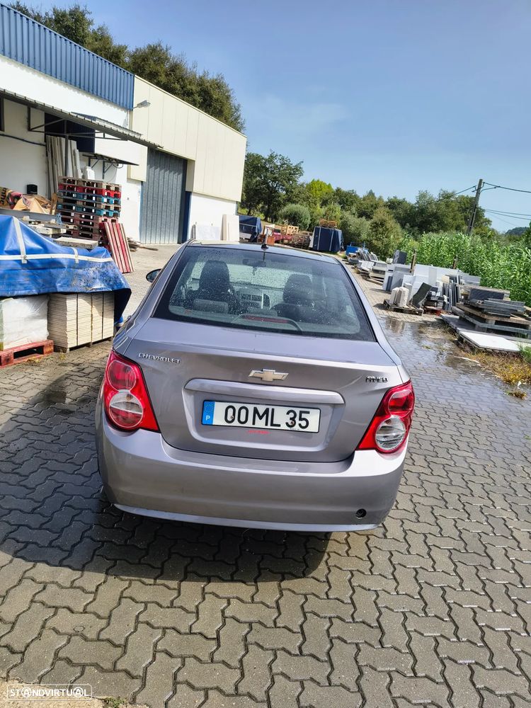 Chevrolet Aveo 1.2 LT - 2