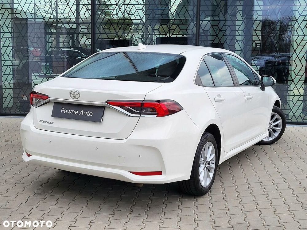Toyota Corolla 1.6 Comfort - 12