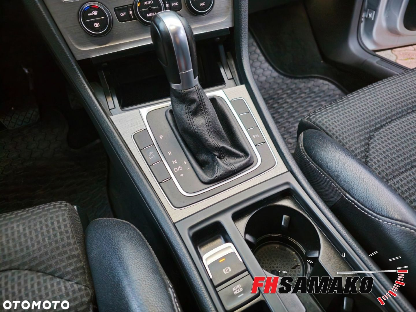 Volkswagen Golf VII 2.0 TDI BMT Highline DSG EU6 - 37