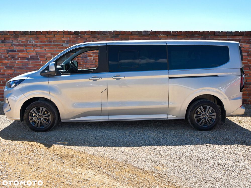 Ford Tourneo Custom 2.5 PHEV CVT 340 L2 Titanium - 4