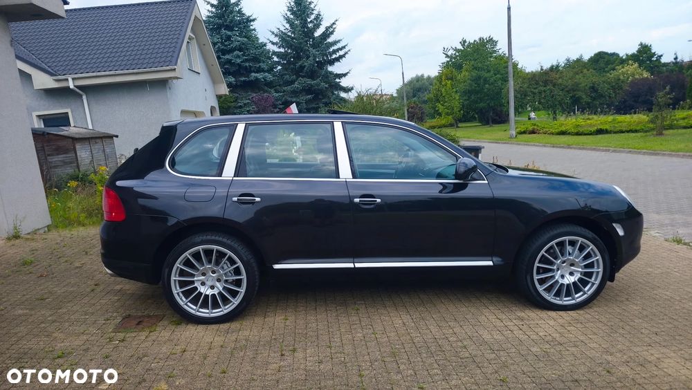 Porsche Cayenne - 27
