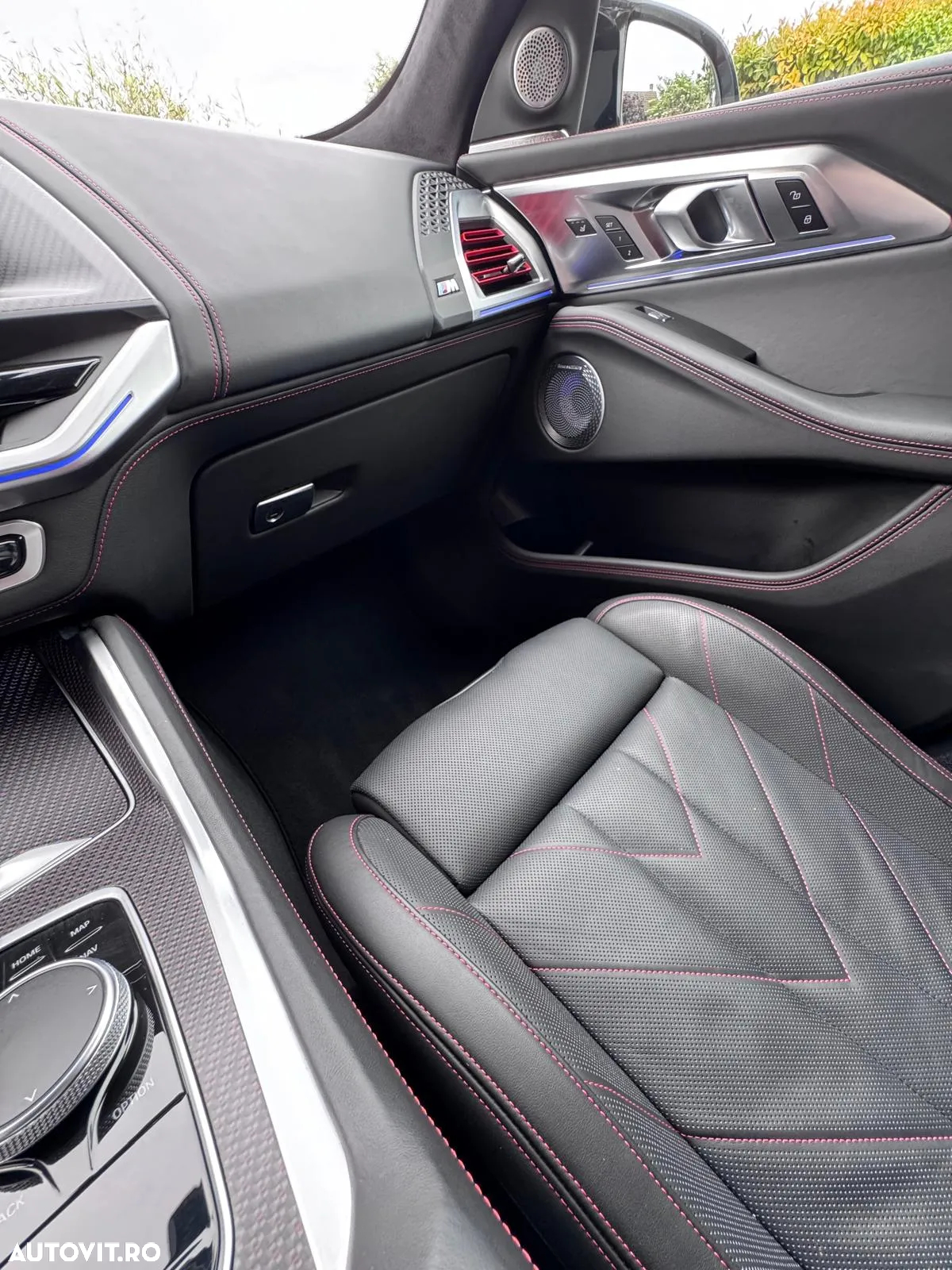 BMW XM Label Red - 11