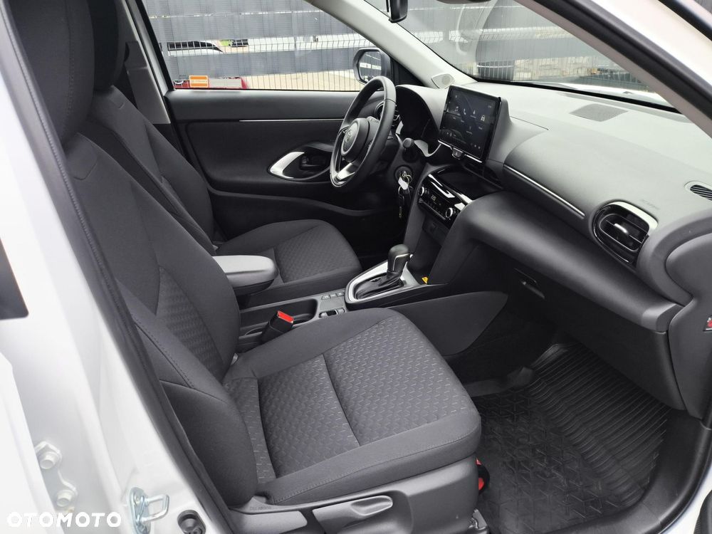 Toyota Yaris Cross Hybrid 1.5 Comfort - 10