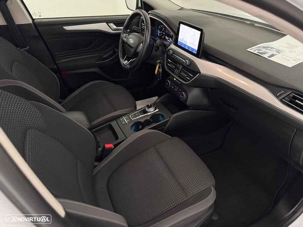 Ford Focus SW 1.5 TDCi EcoBlue Active Aut. - 17