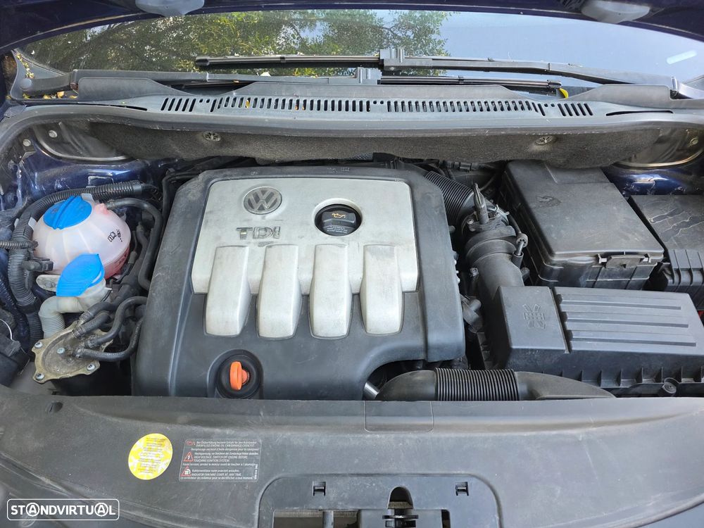 VW Touran - 8