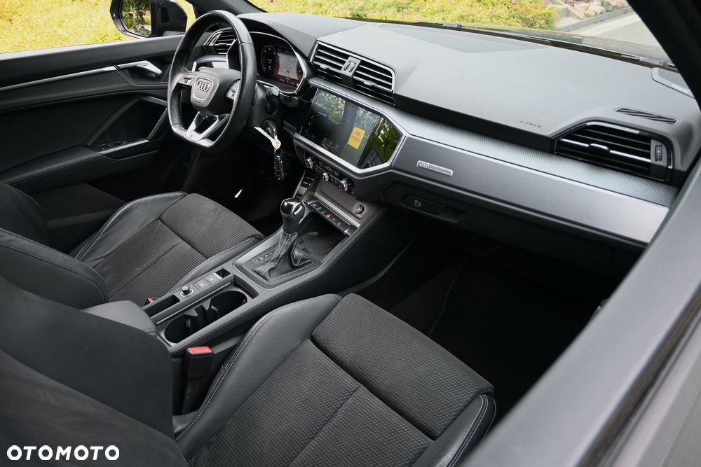 Audi Q3 35 TDI Quattro S tronic S line - 20