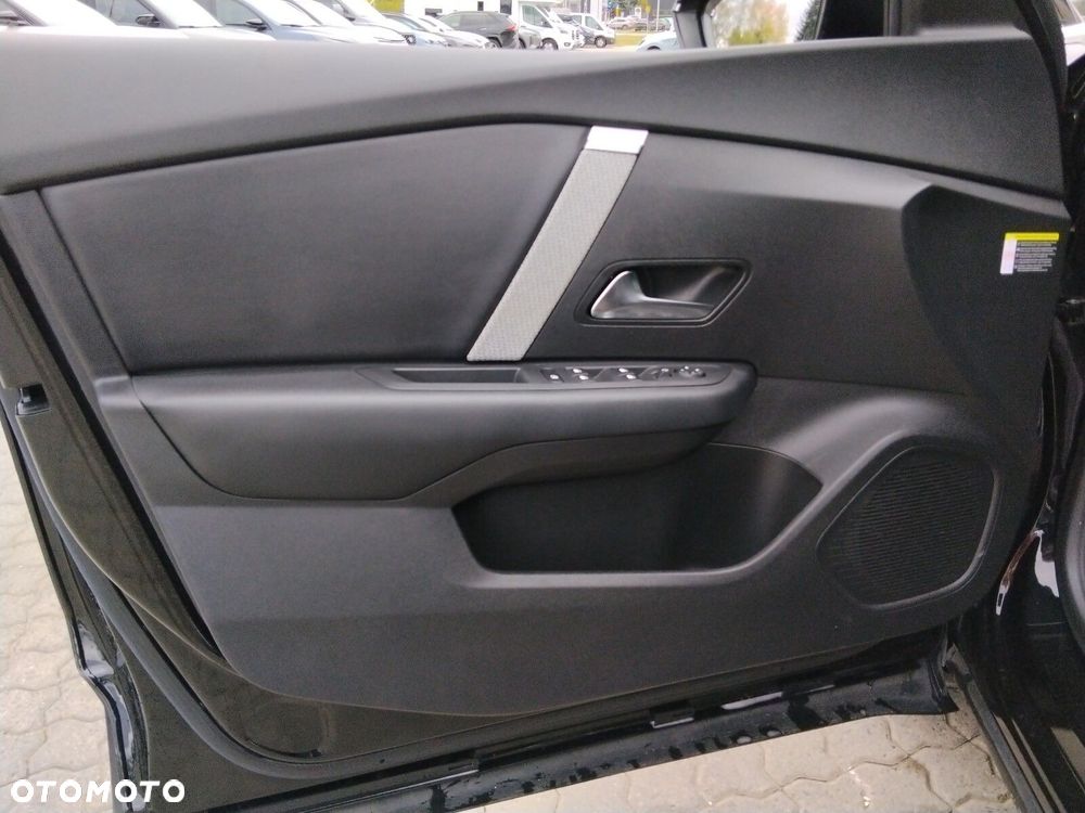 Citroën C4 1.2 PureTech Shine S&S EAT8 - 16