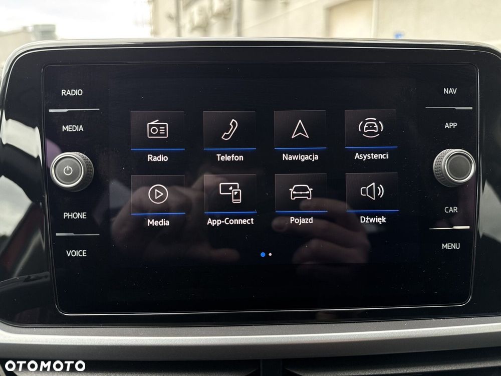 Volkswagen T-Roc - 23