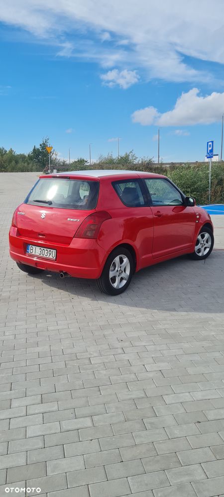 Suzuki Swift 1.3 DDiS GLX / Comfort - 2