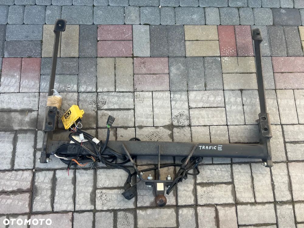 HAK HOLOWNICZY MODUŁ RENAULT TRAFIC 2018R. - 1