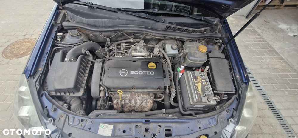 Opel Astra - 2