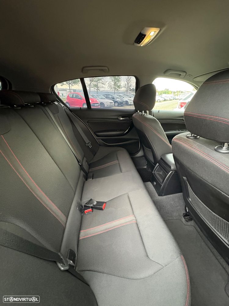 BMW 120 d Line Sport - 11