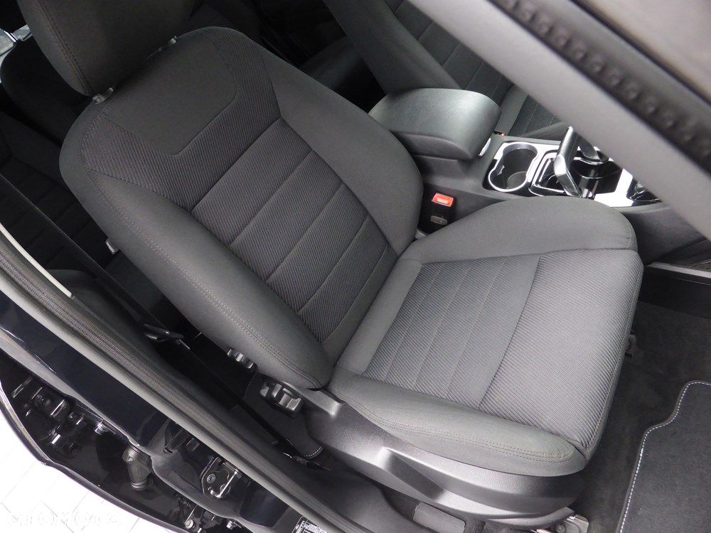 Ford S-Max 2.0 Viva Titanium - 27