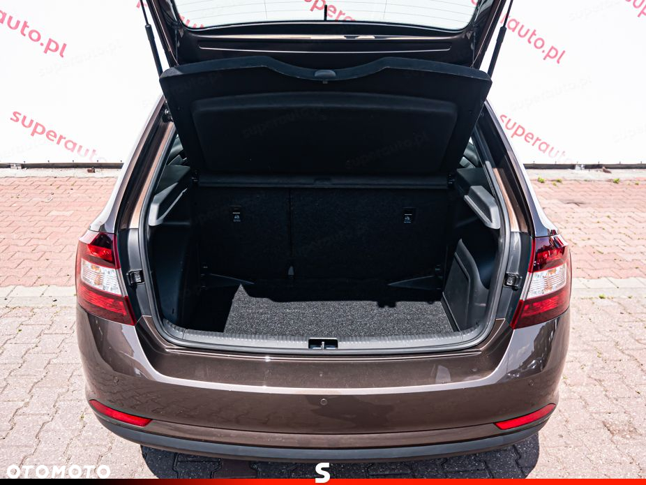 Skoda RAPID 1.0 TSI Ambition - 26