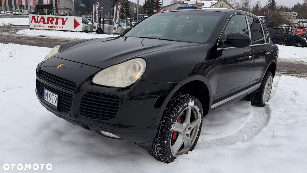 Porsche Cayenne Turbo - 2