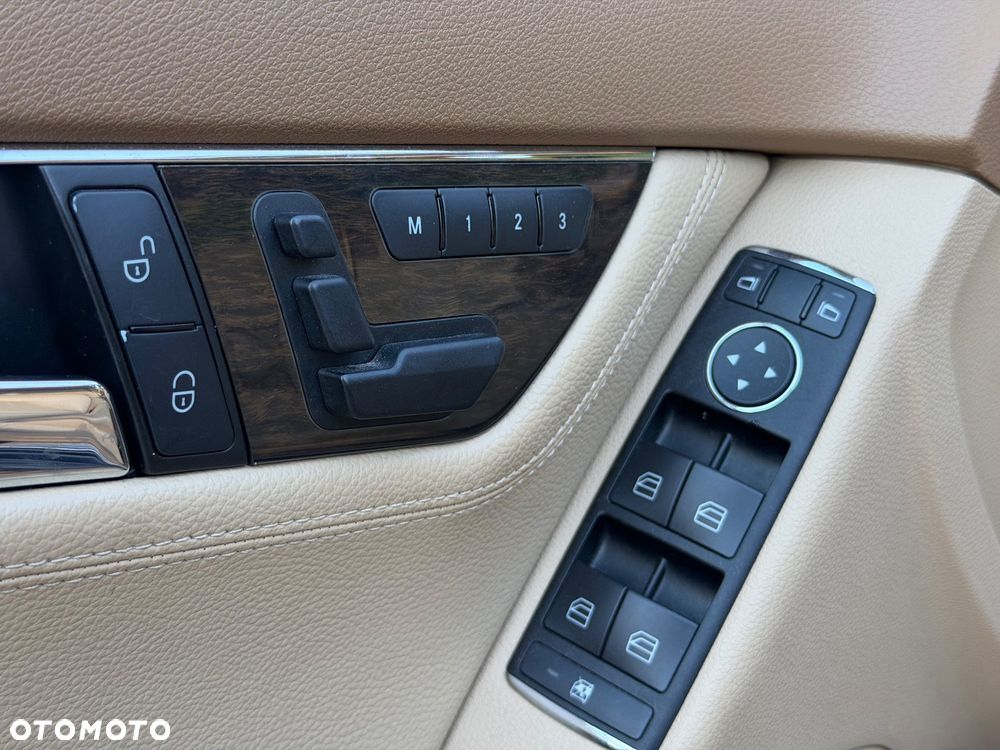 Mercedes-Benz Klasa C 350 7G-TRONIC Elegance - 27