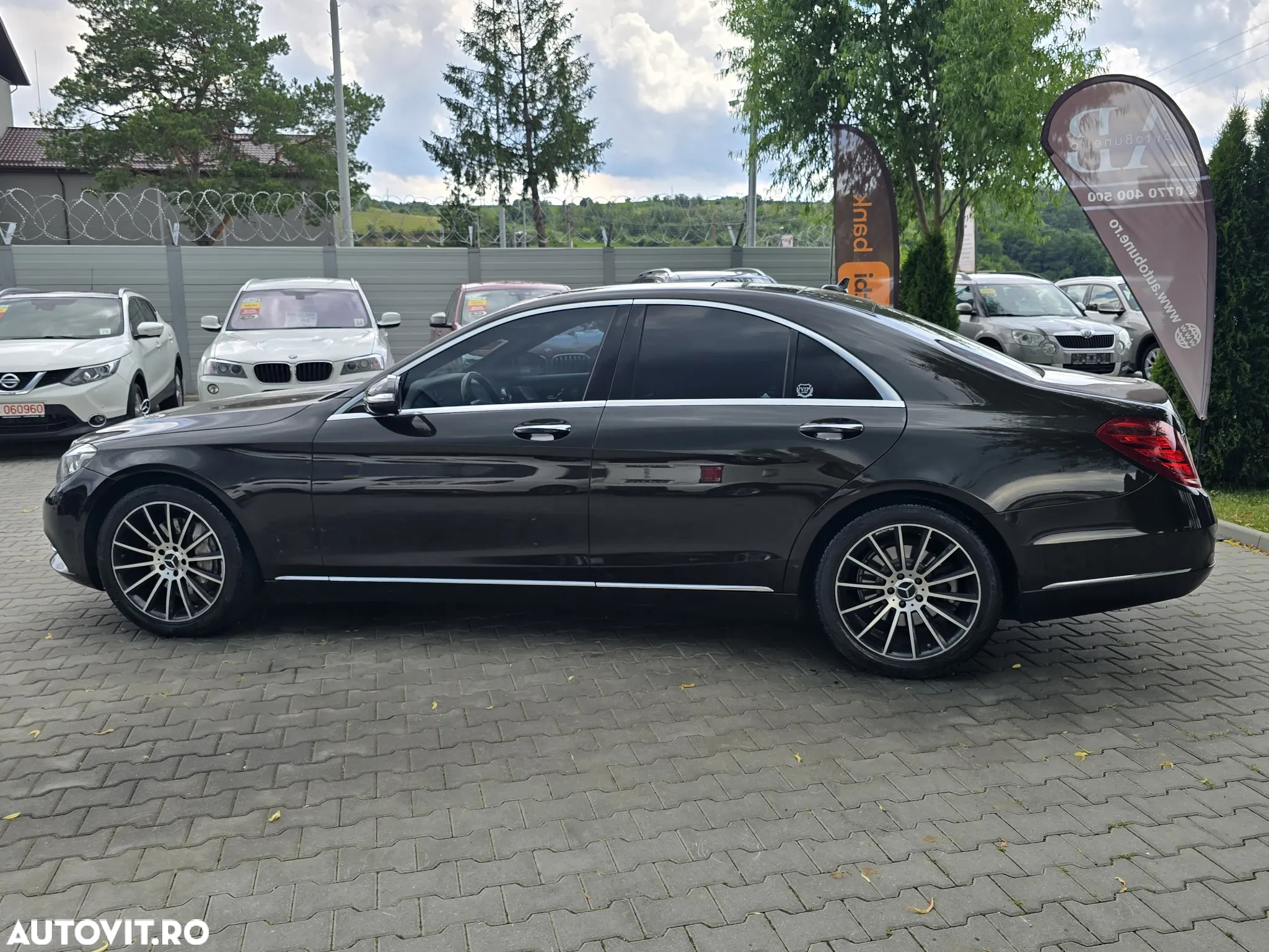 Mercedes-Benz S 350 (BlueTEC) d 4Matic 7G-TRONIC - 2