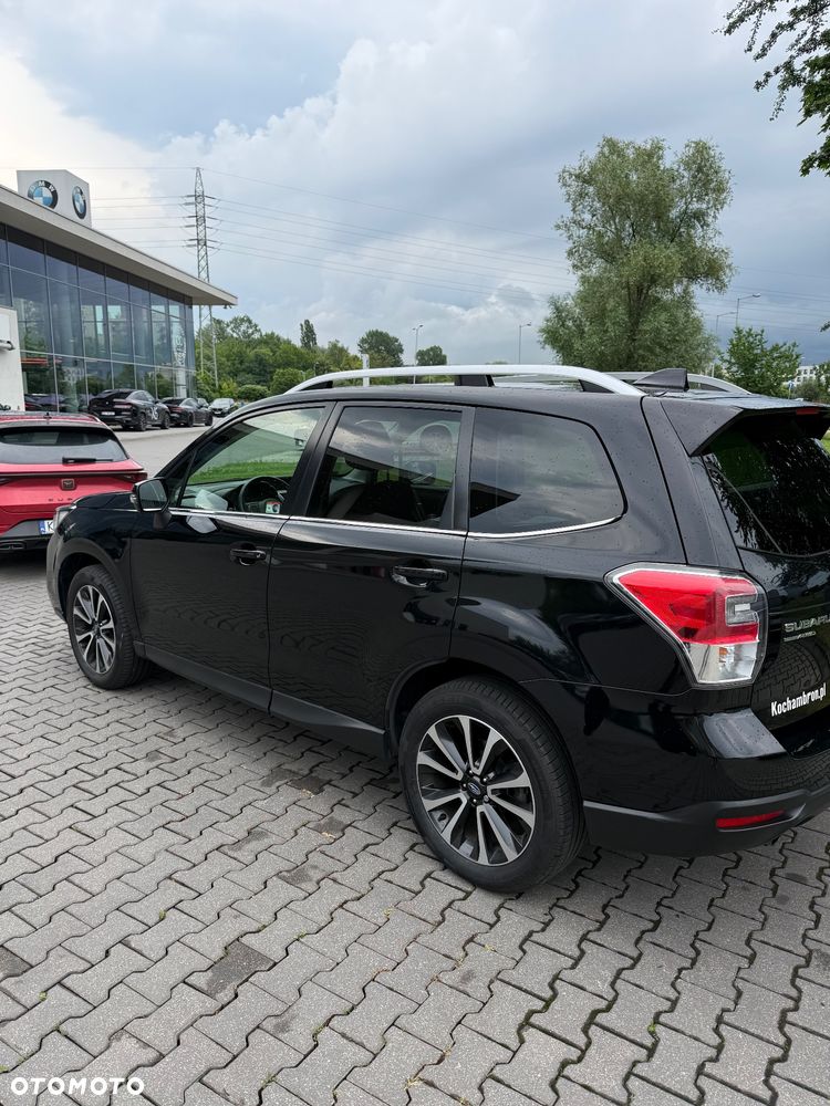 Subaru Forester 2.0 XT Platinum Lineartronic - 3