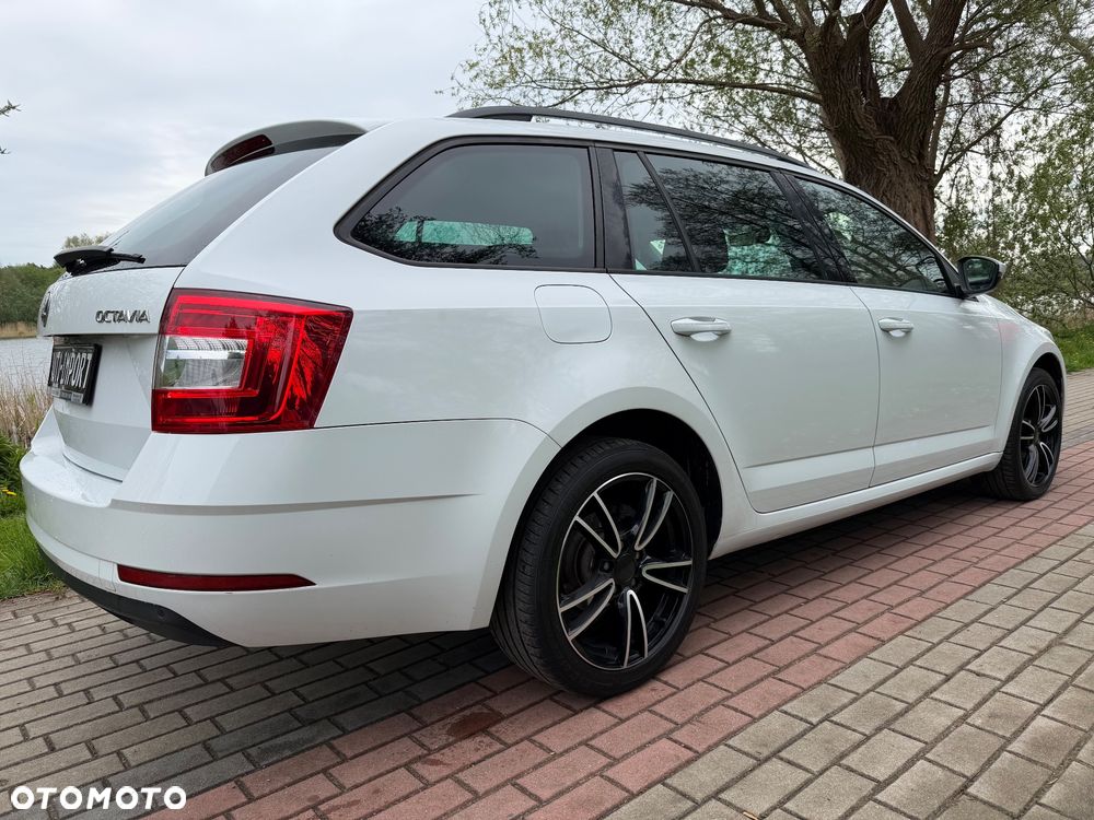 Skoda Octavia 1.6 TDI Soleil - 5