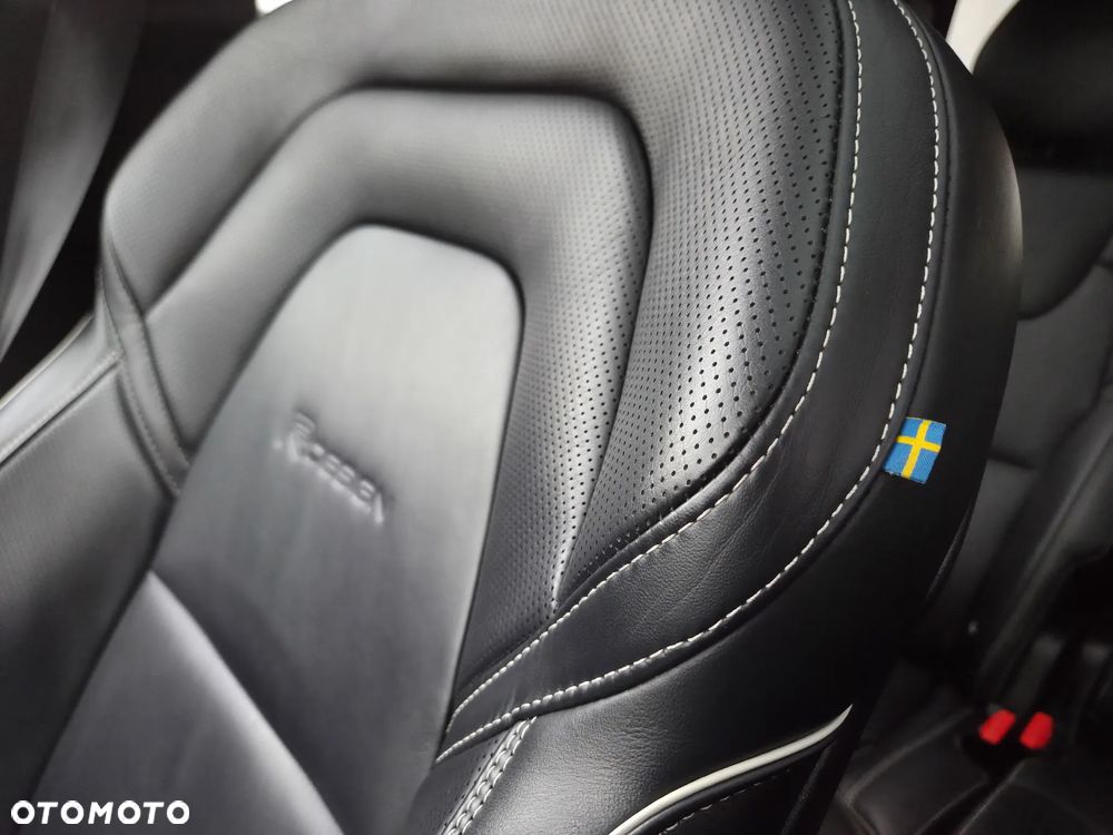 Volvo XC 90 T6 AWD R-Design 7os - 28