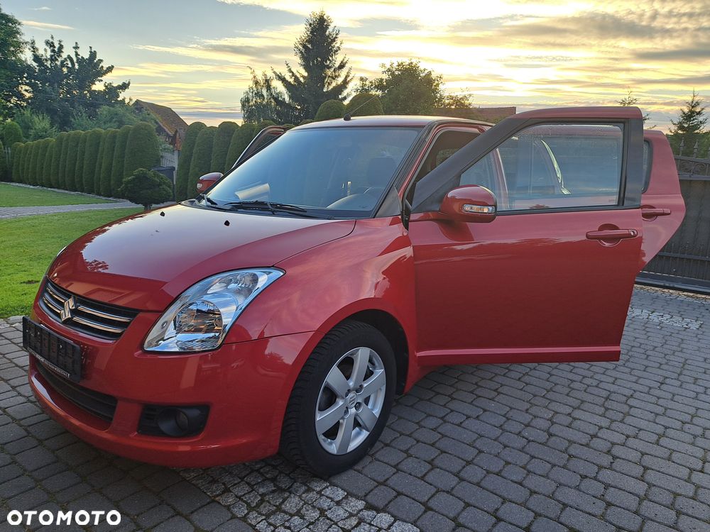 Suzuki Swift 1.3 Comfort dance - 33
