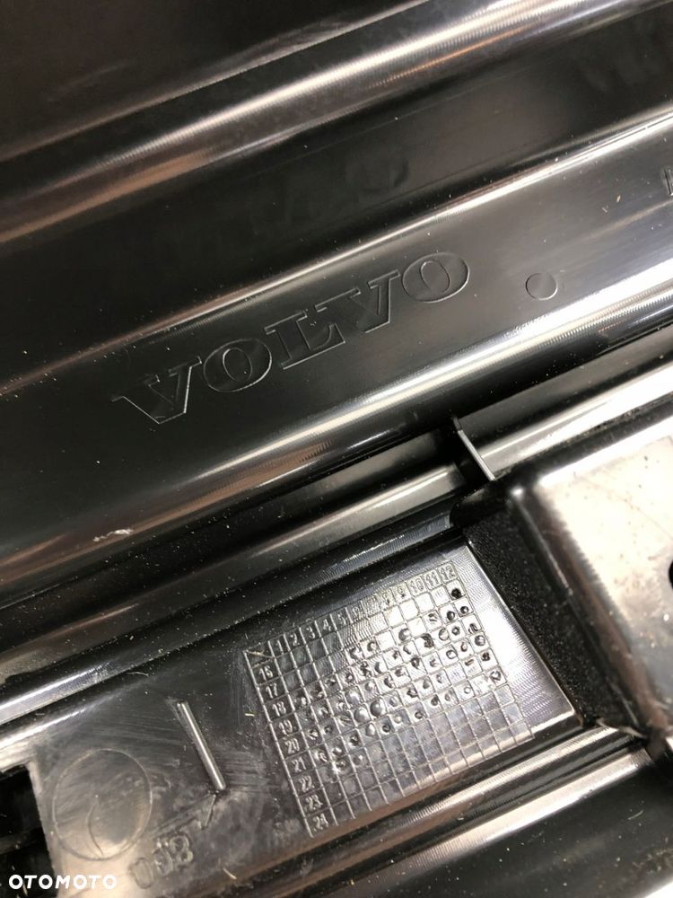 VOLVO XC40 OSŁONA PROGU BAGAŻNIKA 31440884 - 10