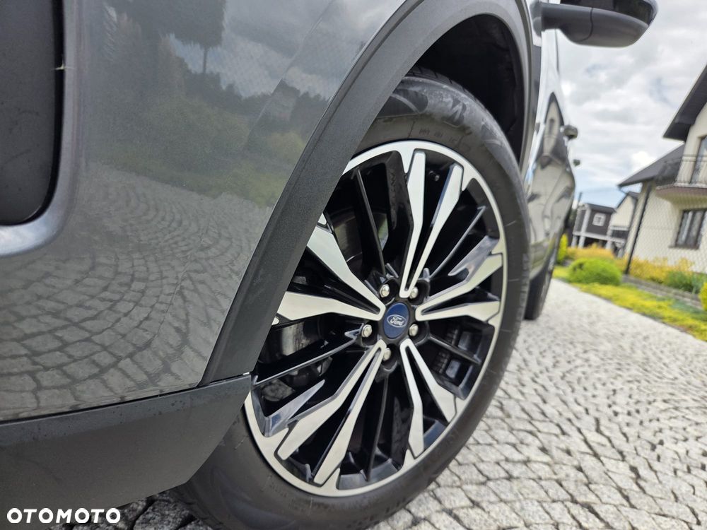 Ford Kuga 1.5 EcoBoost ST-LINE - 10