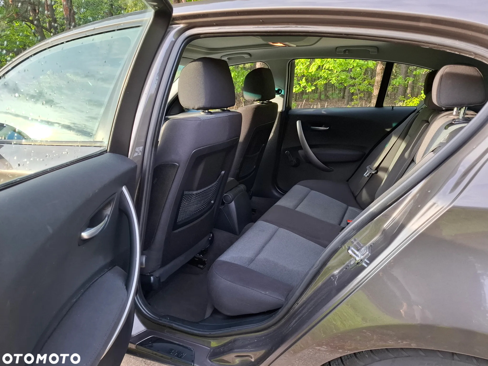 BMW Seria 1 116i - 22
