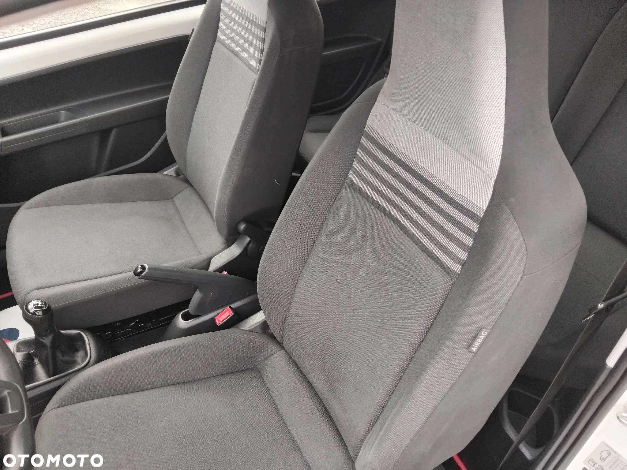 Volkswagen up! - 17